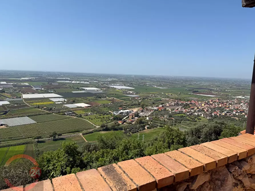 Immagine 87 di Villa in vendita  in Via Nuova a Sezze