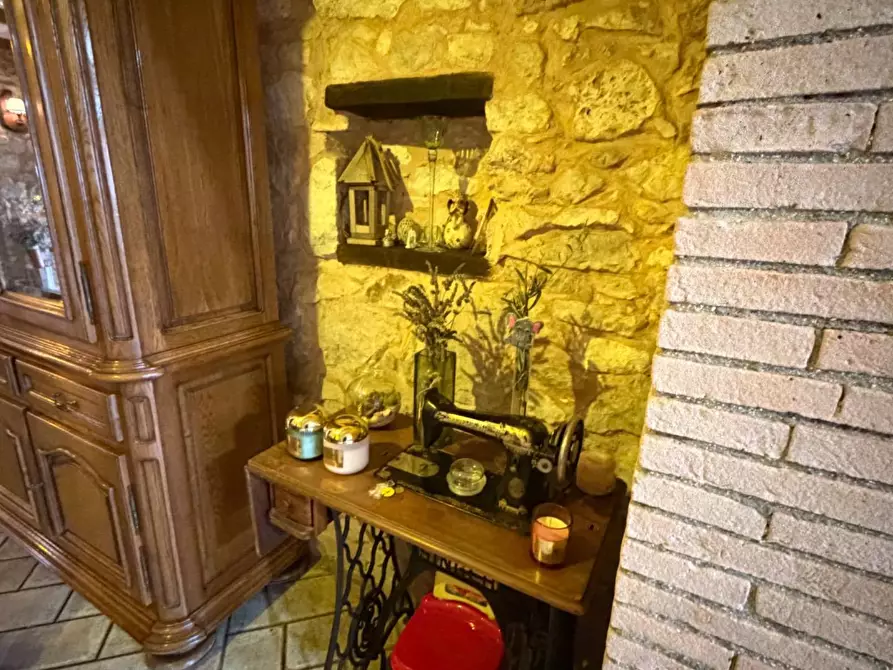 Immagine 92 di Villa in vendita  in Via Nuova a Sezze