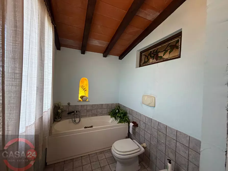 Immagine 96 di Villa in vendita  in Via Nuova a Sezze