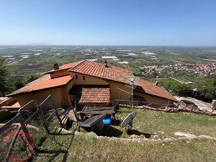 Immagine 110 di Villa in vendita  in Via Nuova a Sezze