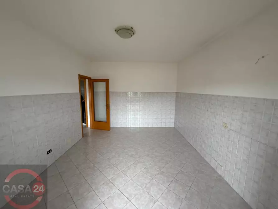 Immagine 5 di Appartamento in vendita  in Via Aldo Moro a Latina