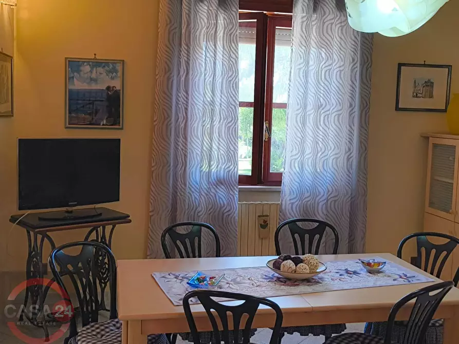 Immagine 9 di Villa in vendita  in via Pontina km 80 a Latina