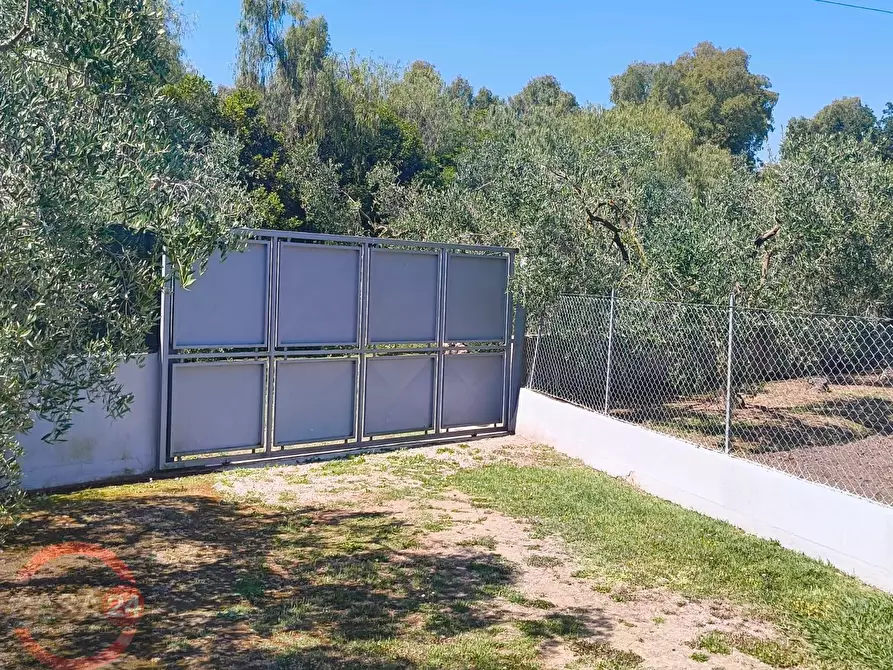 Immagine 37 di Villa in vendita  in via Pontina km 80 a Latina