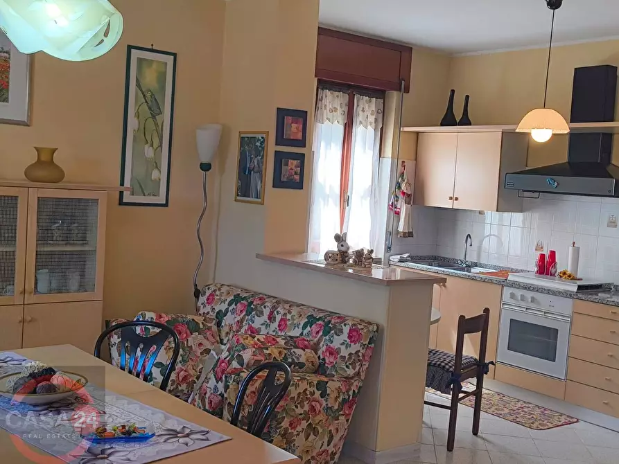 Immagine 8 di Villa in vendita  in via Pontina km 80 a Latina