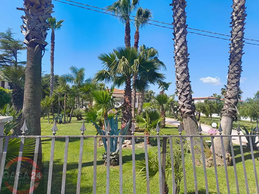 Immagine 54 di Villa in vendita  in via Pontina km 80 a Latina