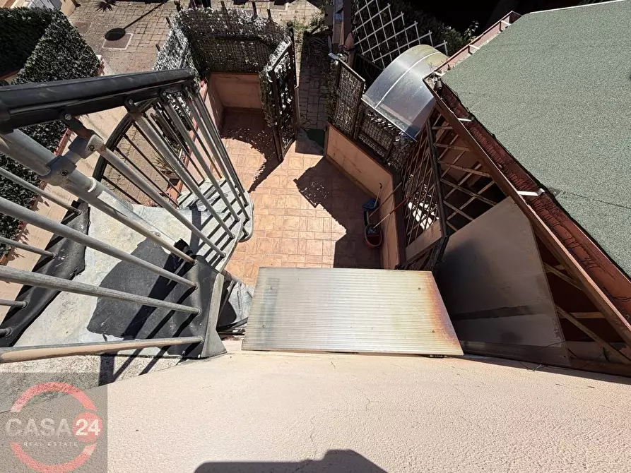 Immagine 35 di Villetta a schiera in vendita  in Via Capraia a Latina