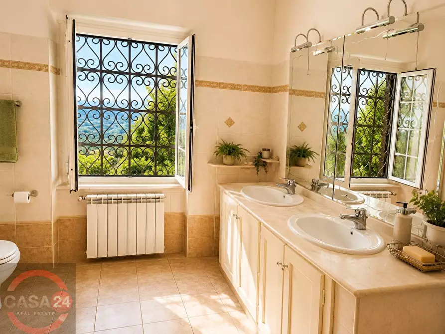 Immagine 8 di Villa in vendita  in Via Monte Pilorci a Sezze