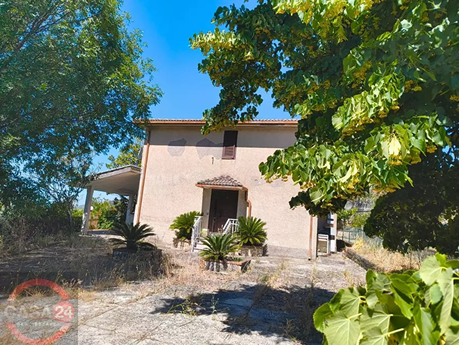 Immagine 2 di Villa in vendita  in Via Monte Pilorci a Sezze