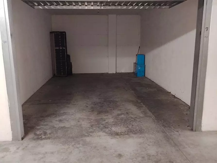 Immagine 18 di Appartamento in vendita  in Strada Capograssa a Latina