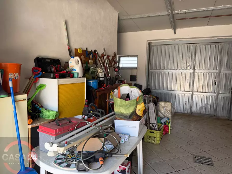 Immagine 23 di Villetta a schiera in vendita  in strada valletta a Cisterna Di Latina