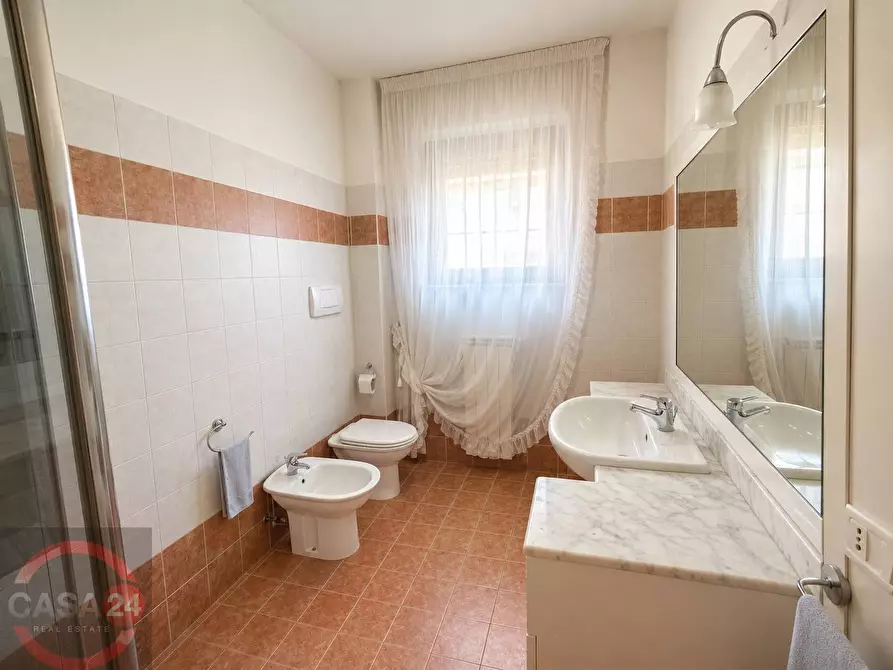 Immagine 19 di Villa in vendita  in VIA SIMPLICIO a Latina