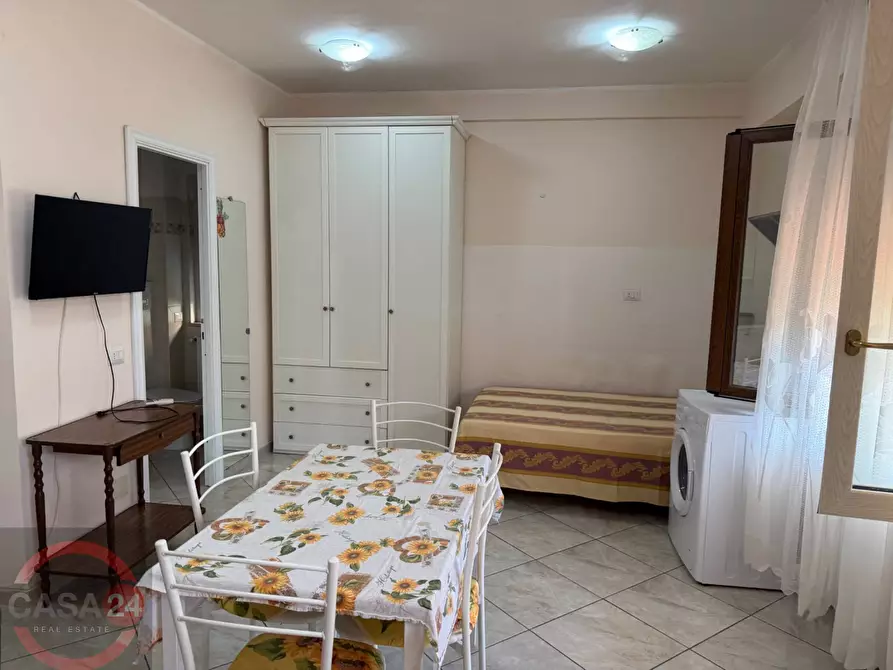Immagine 7 di Appartamento in vendita  in Via gelsomino a Latina