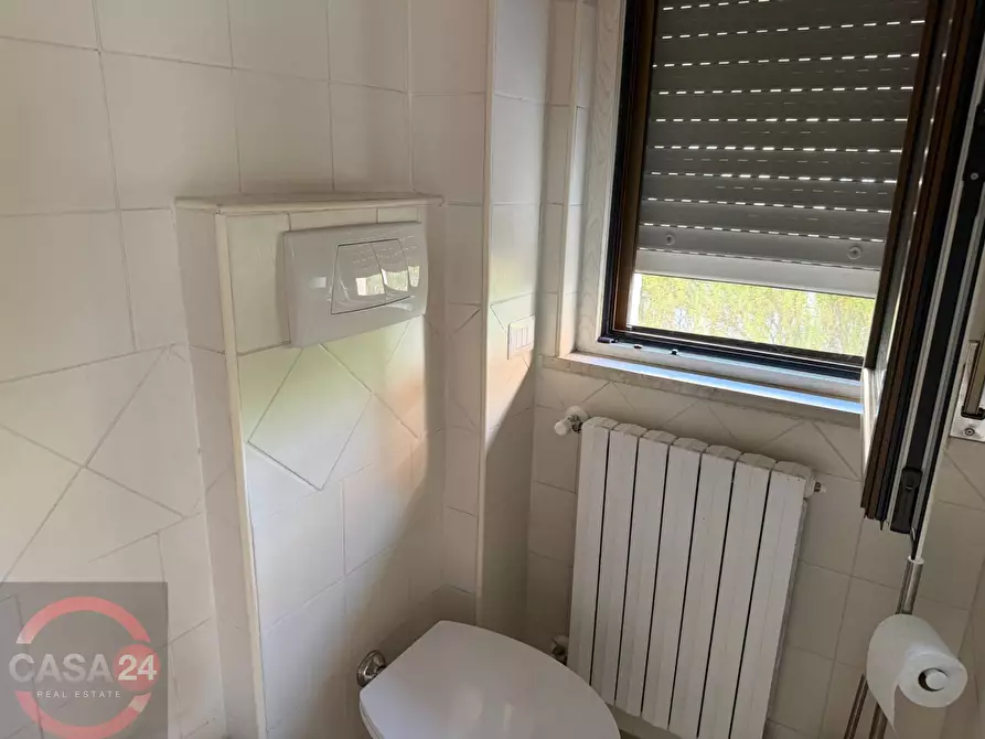 Immagine 11 di Appartamento in vendita  in Via gelsomino a Latina