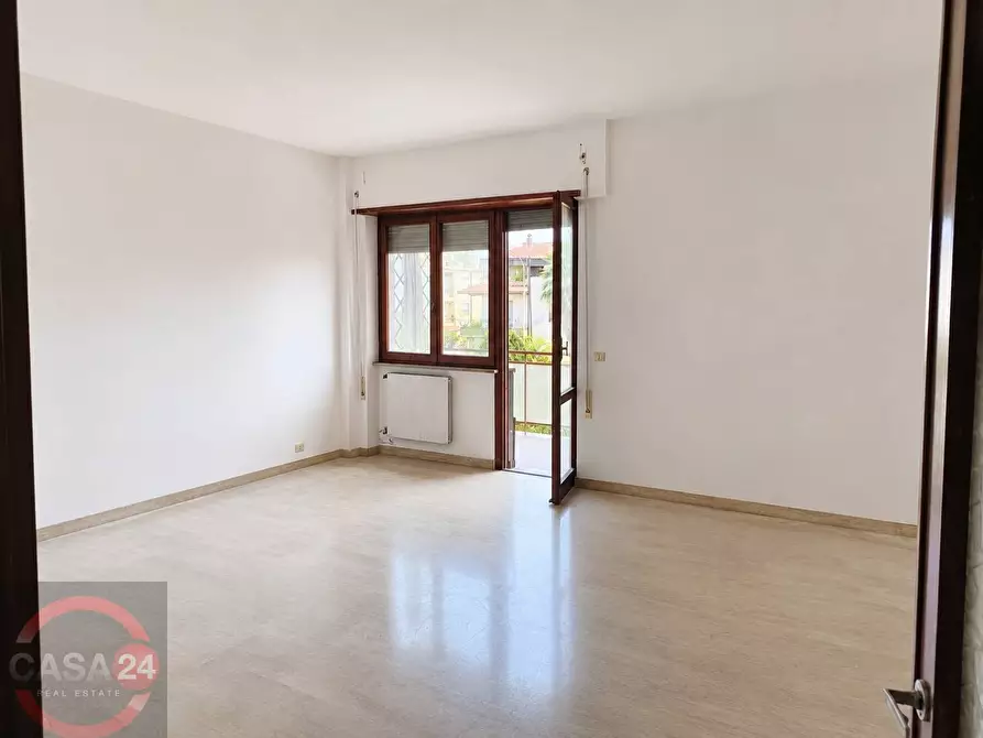 Immagine 4 di Appartamento in vendita  in Via Villafranca a Latina