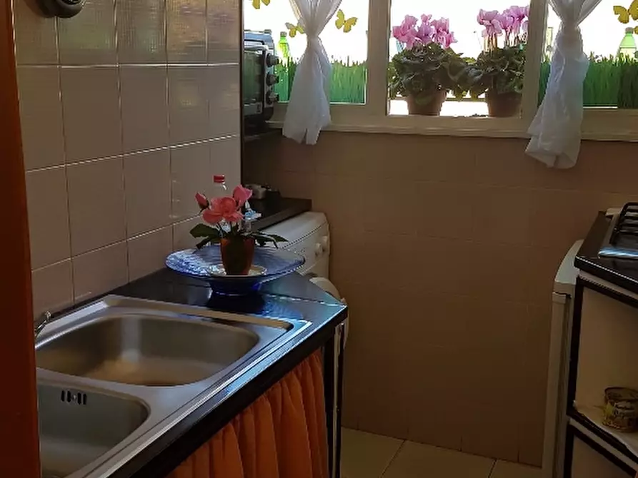 Immagine 17 di Appartamento in vendita  in piazzale gorizia a Latina
