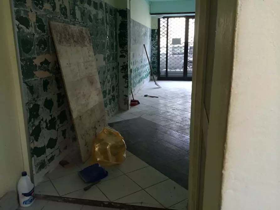 Immagine 4 di Attività commerciale in affitto  in via tosco romagnola 1220 a Cascina