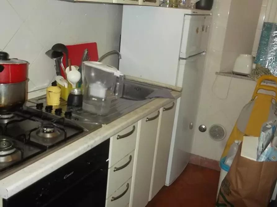 Immagine 5 di Camera in affitto  in Via San Frediano a Pisa