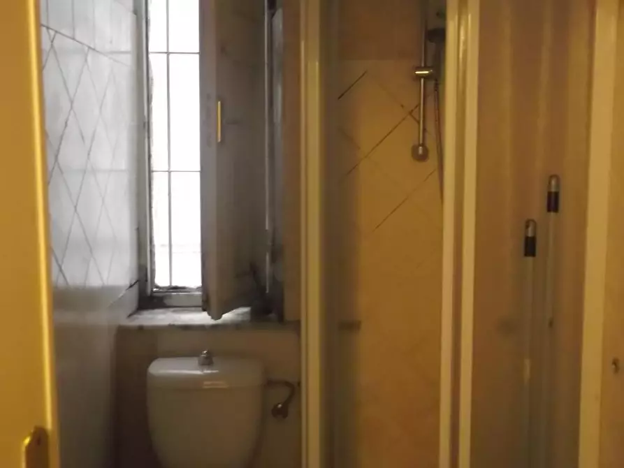 Immagine 3 di Camera in affitto  in Via San Frediano a Pisa