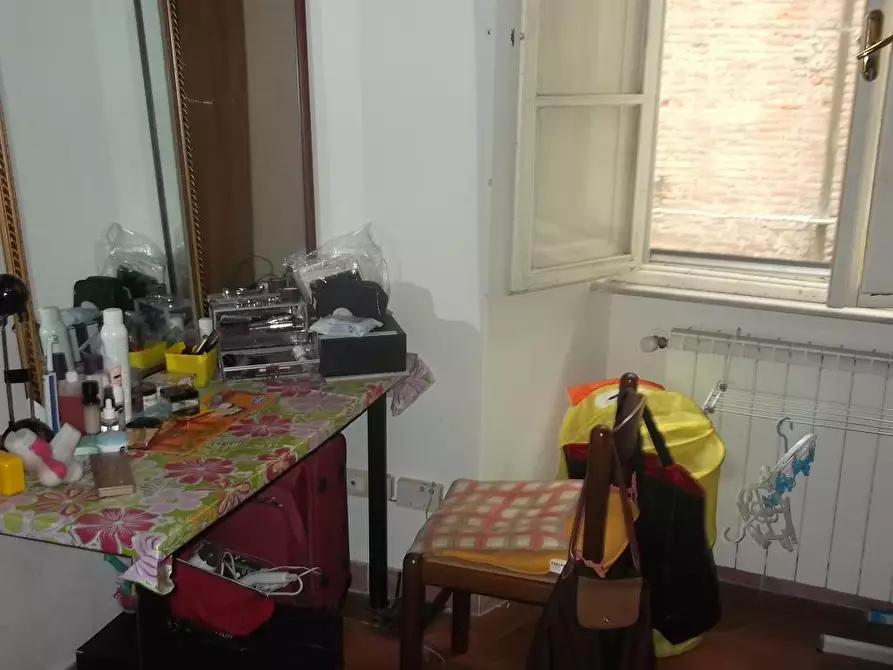 Immagine 9 di Camera in affitto  in Via San Frediano a Pisa