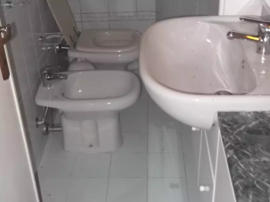 Immagine 4 di Camera in affitto  in via rindi a Pisa