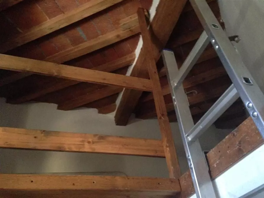 Immagine 8 di Ufficio in affitto  in Via Ricasoli a Livorno