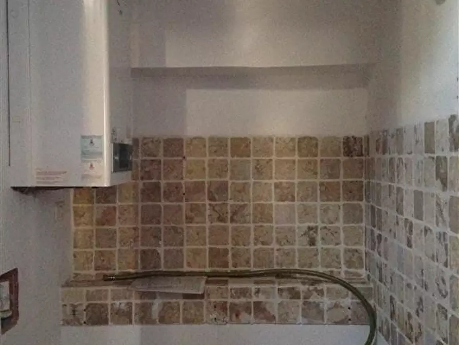 Immagine 9 di Ufficio in affitto  in Via Ricasoli a Livorno