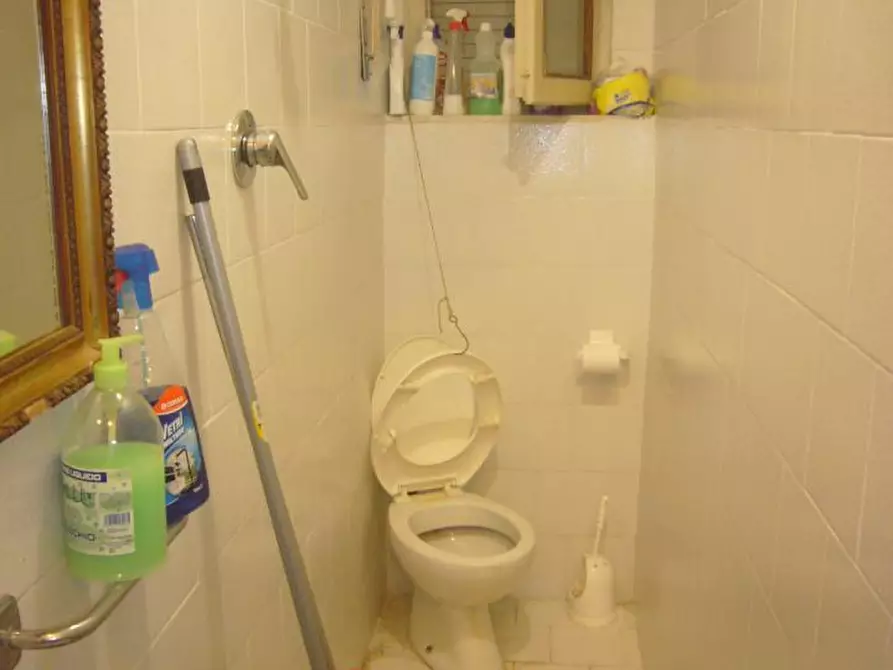 Immagine 5 di Attività commerciale in affitto  in Via Di Goletta a Pisa