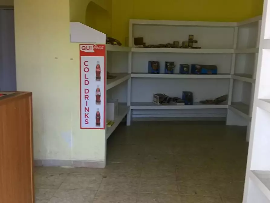 Immagine 10 di Attività commerciale in affitto  in via vecchia di barbaricina a Pisa