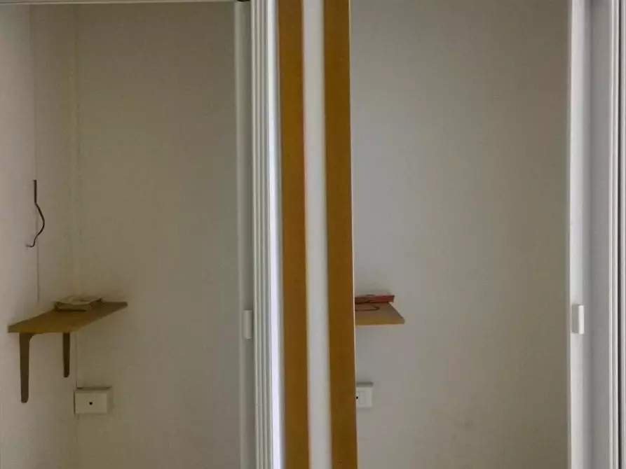 Immagine 12 di Attività commerciale in affitto  in via vecchia di barbaricina a Pisa