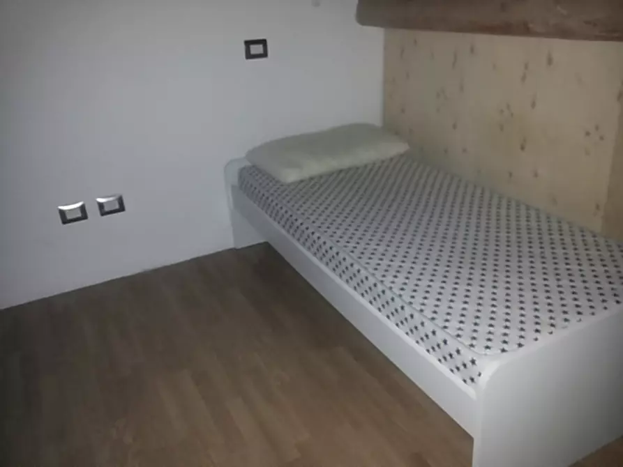 Immagine 10 di Appartamento in affitto  in via trombi 4 a Vicopisano