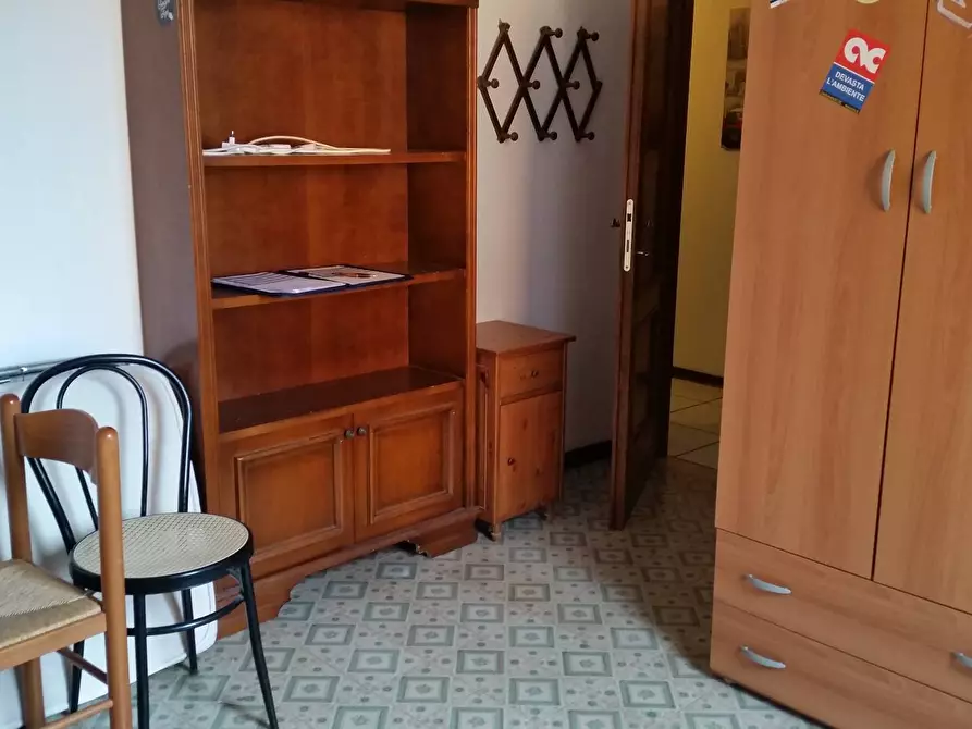 Immagine 3 di Camera in affitto  in via cammeo pisa 12 a Pisa