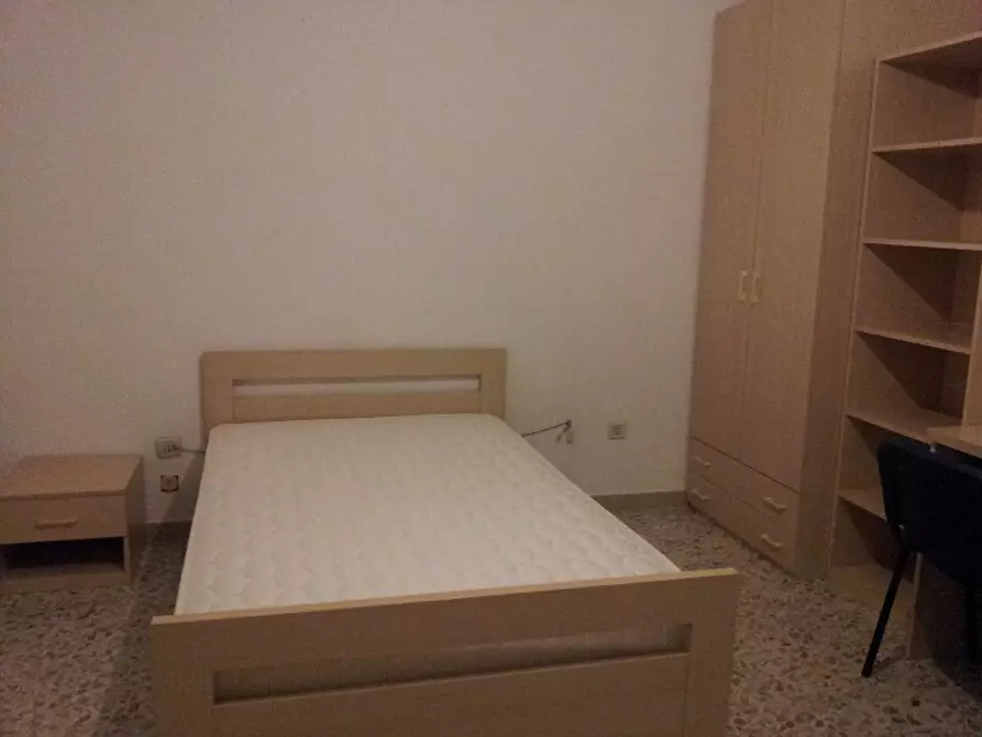 Immagine 4 di Camera in affitto  in Via Raffaello Sanzio 25 a Pisa