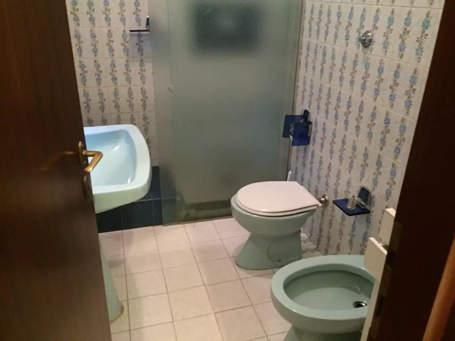 Immagine 9 di Casa indipendente in affitto  in Viale John Fitzgerald Kennedy a Viareggio