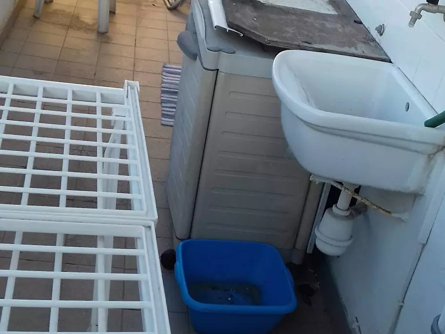 Immagine 13 di Appartamento in vendita  in Via Grande 150 a Livorno