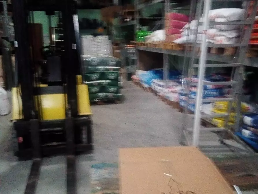 Immagine 15 di Attività commerciale in affitto  in Via Delle Padule a Crespina Lorenzana