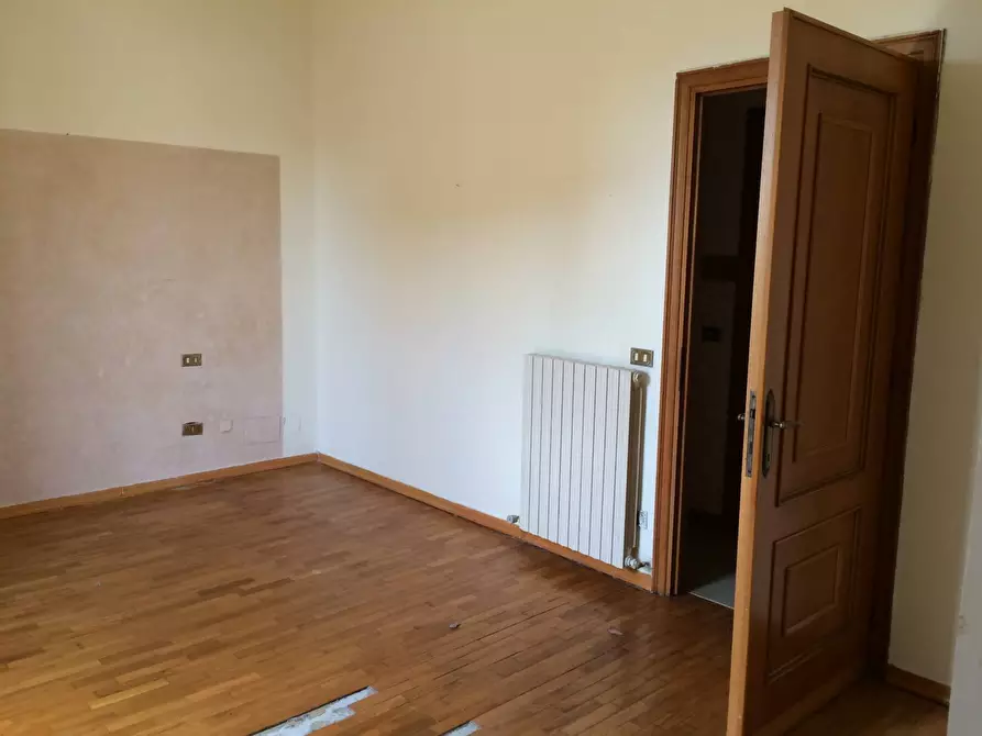 Immagine 9 di Casa indipendente in affitto  in Via Manzoni 1 a Vecchiano