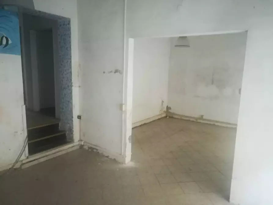 Immagine 3 di Attività commerciale in affitto  in Corso Giuseppe Mazzini 105 a Livorno