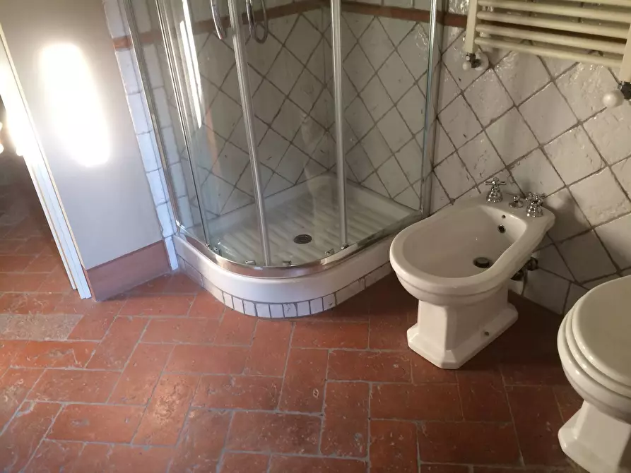 Immagine 10 di Appartamento in affitto  in via roma 10 a Cascina