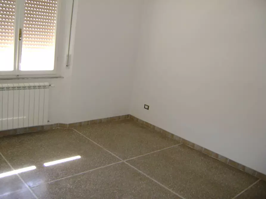 Immagine 5 di Appartamento in affitto  in Piazza Felice Cavallotti 1 a Livorno