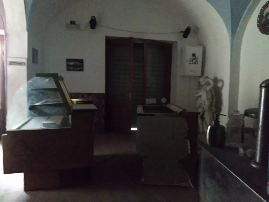Immagine 4 di Attività commerciale in affitto  in Piazza Sant'omobono 12 a Pisa