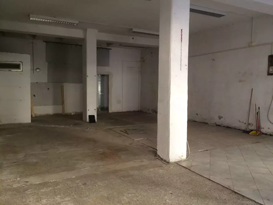 Immagine 3 di Attività commerciale in affitto  in Via Conte Fazio a Pisa