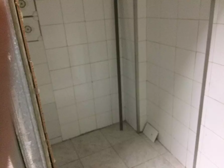 Immagine 4 di Attività commerciale in affitto  in Piazza Chiara Gambacorti a Pisa