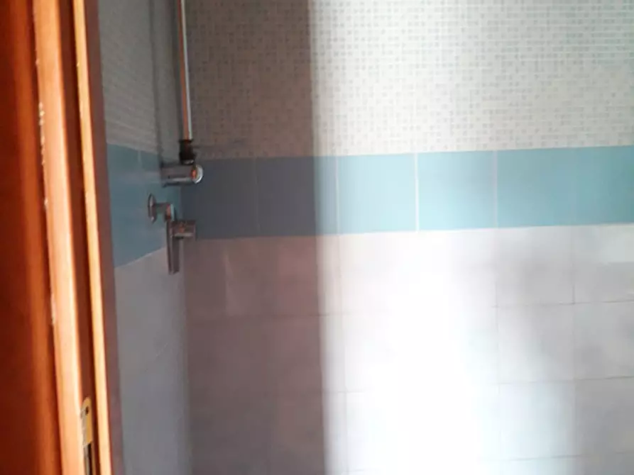 Immagine 6 di Ufficio in affitto  in toscoromangnola 1442 a Cascina