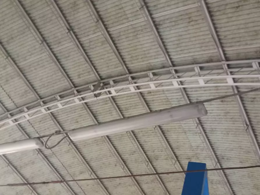 Immagine 5 di Attività commerciale in affitto  in Via xxV Aprile 33 a San Giuliano Terme