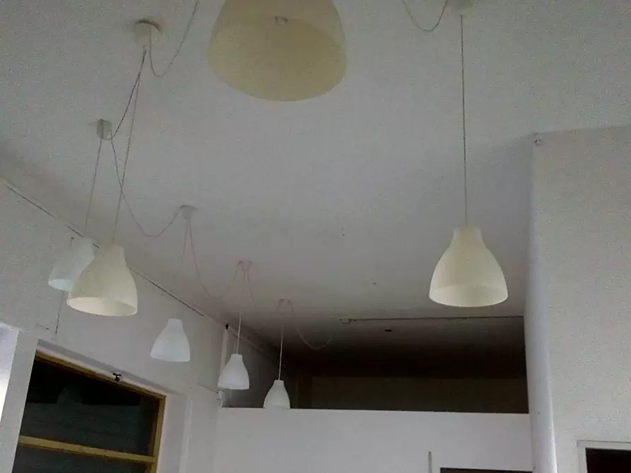 Immagine 10 di Attività commerciale in affitto  in Via Gugliermo Marconi 15 a Livorno