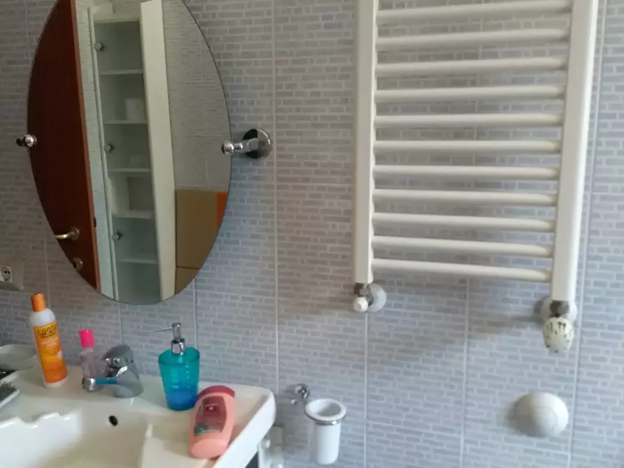 Immagine 11 di Appartamento in affitto  in Via Francesco Lavaggi 10 a Pisa