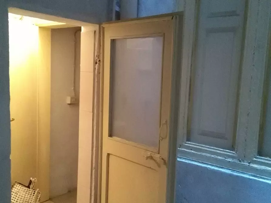 Immagine 7 di Attività commerciale in affitto  in Via delle Navi a Livorno