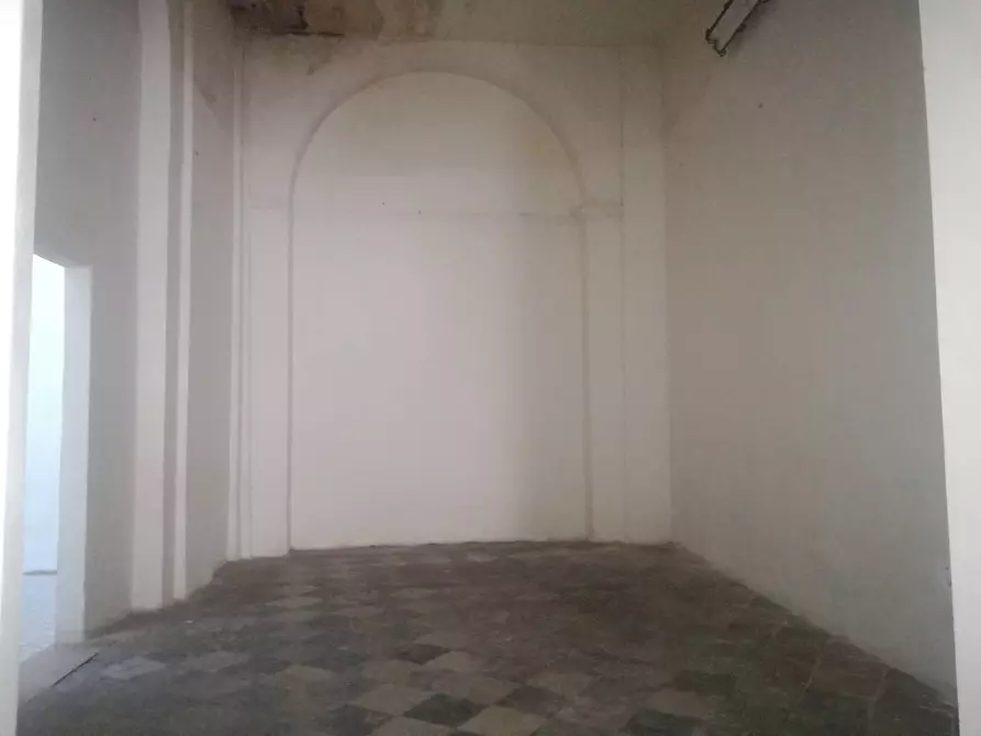 Immagine 4 di Attività commerciale in affitto  in Via Cosimo Del Fante 12 a Livorno