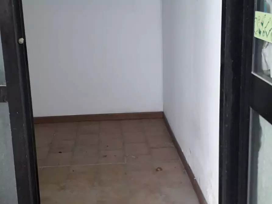 Immagine 4 di Ufficio in affitto  in tosco romagnola 203 a Cascina