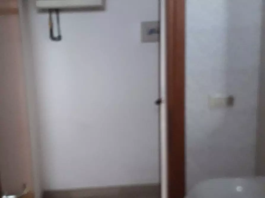 Immagine 10 di Ufficio in affitto  in tosco romagnola 203 a Cascina